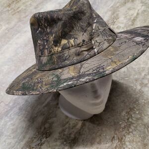 SIGNATURES MENS CAMMO BUSH HAT SIZE S/M